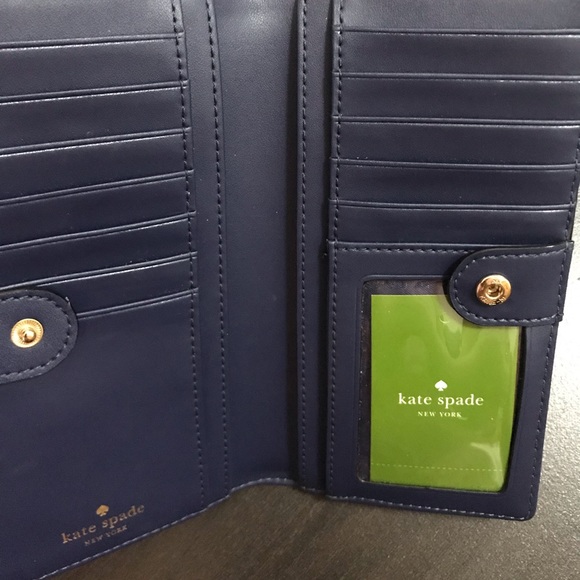 ❌SOLD❌Kate Spade Stacy Wallet - Picture 3 of 5